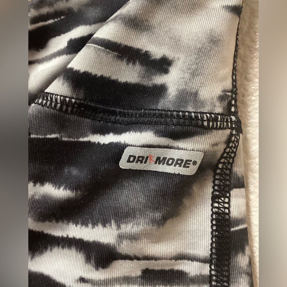 Danskin NOW leggings capri cropped - Picture 6 of 9